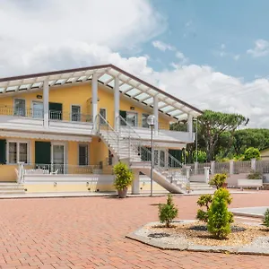 Apuano Marina di Massa